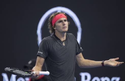 Sport Bilder des Tages (181004) -- BEIJING, Oct. 4, 2018 -- Alexander Zverev of Germany reacts during the men s singles second round match against Melek Jaziri of Tunisia at China Open tennis tournament in Beijing, China, Oct. 4, 2018.) (SP)CHINA-BEIJING-TENNIS-CHINA OPEN-MEN S SINGLES FeixMaohua