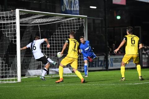 Football Regional League Season 13 Matchday SC Verl Alemannia Aachen on 12 10 2018 in the Sportclub Arena in Verl Ron Schallenberg Verl left save in front of the goal line Kai Bösing Aachen center David Pütz Aachen right xRx