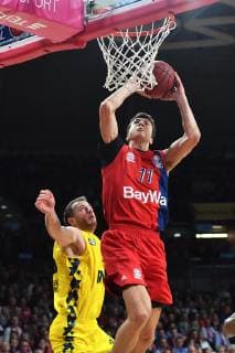 VLADIMIR LUCIC FCB Action duel against Rasid MAHALBASIC OL Basketball 1 Bundesliga FC Bayern Muenchen EWE Baskets Oldenburg on 11 11 2018 A U D I D O M E