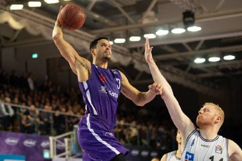 28 10 2018 Basketball Bundesliga easyCredit BBL Season 2018 19 5 Matchday BG Göttingen HAKRO Merlins Crailsheim Göttingens Dominic Lockhart l plays against Crailsheims Philipp Neumann Photo Swen Gatekeeper BG Göttingen HAKRO Merlins Crailsheim SPF3947
