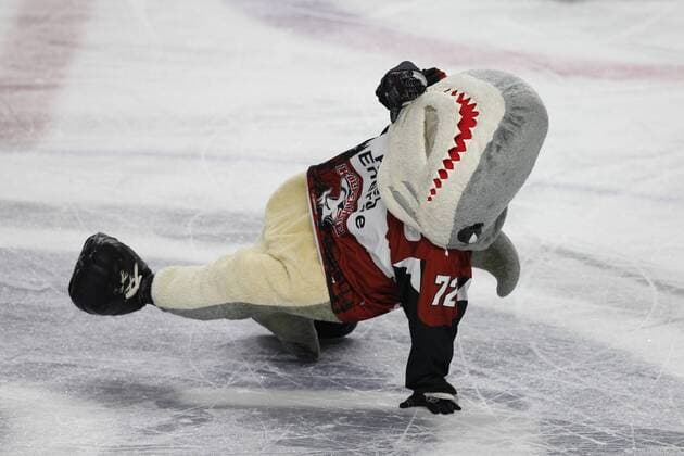 DEL Koelner Haie Fischtown Pinguins Bremerhaven 06 01 2019 Sharky DEL Koelner Haie Fischtown Pinguins Bremerhaven 06 01 2019 in the Lanxessarena in Cologne Germany xadx