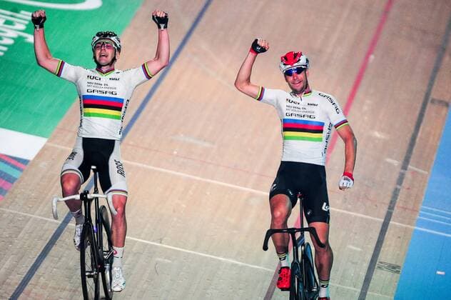 Teo Reinhardt and Roger Kluge both GER win the 108 Berlin Six Day Race 2019 Landscape Landscape Horizontal Event Event 108 Berlin Six Day Race Berlin 5 Night Location Velodrom Berlin Region Berlin Land Country Germany Date Date 29 01 2019 Stiehl Photography