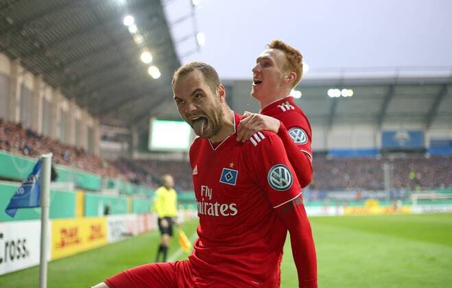 02 04 2019 Football DFB Cup 2018 2019 Quarterfinals SC Paderborn 07 Hamburger SV at the Benteler Arena Paderborn Jubel L R David Bates Hamburg and goal scorer Pierre Michel Lasogga Hamburg to the goal to 0 1 DFL and DFB regulations prohibit any use of photographs as image sequences and or quasi video