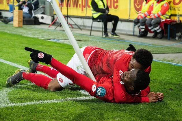 05 04 2019 xfux Football 1 Bundesliga FSV Mainz 05 SC Freiburg azspor emspor v l Jean Paul Boetius FSV Mainz 05 Jean Philippe Mateta FSV Mainz 05 Goal celebration Goal celebrateation celebrate the goal to 5 0 DFL DFL REGULATIONS PROHIBIT ANY USE OF PHOTOGRAPHS as IMAGE SEQUENCES and or QUASI VIDEO Mainz