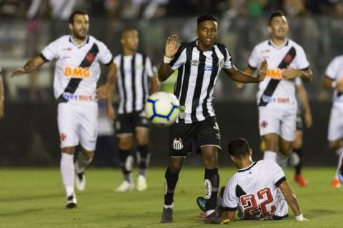 Vasco x Santos RIO DE JANEIRO, RJ - 24.04.2019: VASCO X SANTOS - Rodrygo during Vasco x Santos for the 4th round of the Brazil Cup in the return game held at the Estádio de São Januário, Rio de Janeiro, RJ, on Wednesday night (24) (Photo: Celso Pupo Fotoarena) x1720552x  CelsoxPupo