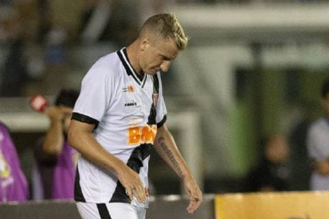 Vasco x Santos RIO DE JANEIRO, RJ - 24.04.2019: VASCO X SANTOS - Maxi López during Vasco x Santos for the 4th phase of the Brazil Cup in the return game held at the Estádio de São Januário, Rio de Janeiro, RJ, on Wednesday night (24) (Photo: Celso Pupo Fotoarena) x1720724x  CelsoxPupo