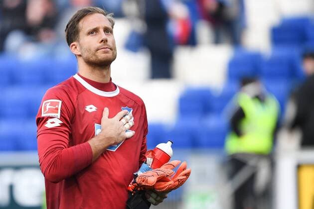 28 04 2019 xmeix Football 1 Bundesliga TSG 1899 Hoffenheim VfL Wolfsburg emspor v l Oliver Baumann TSG 1899 Hoffenheim DFL regulations prohibit any use of photographs as image sequences and or quasi video Sinsheim prio:1