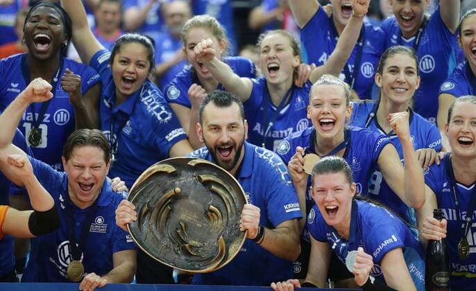 Stuttgart Volleyball Bundesliga Final Match 5 Allianz MTV Stuttgart vs SSC Palmberg Schwerin German Champion Stuttgart with Cup Coach Giannis Athanasopoulos