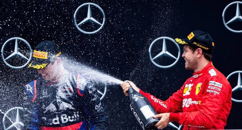 28 07 2019, xpsx, Motorsport FIA Formula 1, Mercedes Benz Grand Prix of Germany 2019 race v l award ceremony, podium, jubilation, Daniil Kvyat Red Bull Toro Rosso Honda 26 RUS , Sebastian Vettel Scuderia Ferrari Mission Winnow 5 GER Hockenheim