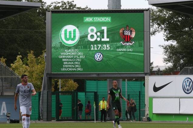 VfL vs. Nice Football, 2019 season 2020, Bundesliga, VfL Wolfsburg, friendly match, VfL Wolfsburg vs. OGC Nice, picture shows The scoreboard shows the final result 8 1 Wolfsburg