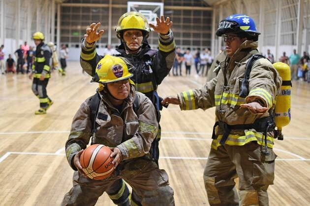 August 22, 2019 EUM20190822SOC05 JPG VERACRUZ, See FirefighterBomberos Basketball August 22, 2019 With suit and equipment well on, Firefighters of Veracruz faced their peers from Boca del Rio, in the auditorium Benito Juarez This is the second year that this basketball match is held, where athletes play with the 25 kilos weighed by the fire fighting equipment Photo Agency EL UNIVERSALEELG Latin News August 22, 2019  - ZUMAu78_ 20190822_zaf_u78_057 Copyright: xElxUniversalx