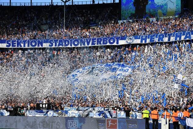 The fans in the Ostkurve with a confetti choreography Hertha BSC Berlin VfL Wolfsburg 1 Bundesliga 2019 2020, 1 BL, 1 Bundesliga, DFL, Football, Soccer, Men, Men, Men, Germany, Germany Berlin, 25 8 2019, Olympic Stadium DFL REGULATIONS PROHIBIT ANY USE OF PHOTOGRAPHS AS IMAGE SEQUENCES AND OR QUASI VIDEO