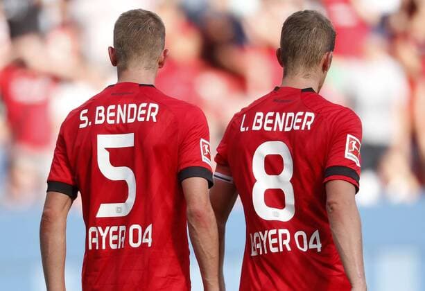 Leverkusen, Germany, 1 Soccer Bundesliga, 3 Spieltag, Bayer 04 Leverkusen 1899 Hoffenheim 0 0 on 31 08 2019 in the Bay Arena in Leverkusen The twins Sven BENDER LEV li and Lars BENDER LEV re In accordance with the requirements of the DFL Deutsche Fußball Liga, it is prohibited to exploit or have exploited photographs taken in the stadium and or during the match in the form of sequence pictures and or video-like photo series