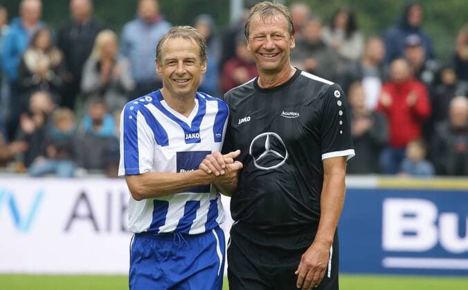 Geislingen , football charity game childrens house K 19 Herzenssache , from left Jürgen Klinsmann Guido Buchwald