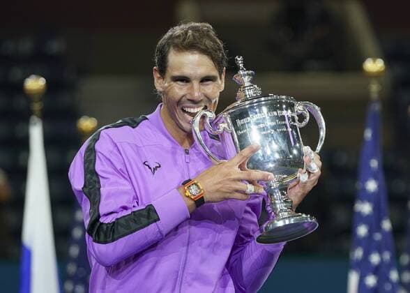 Winner Rafael Nadal with trophy, trophy, award ceremony, presentation Tennis US Open 2019 Grand Slam Billie Jean King Tennis Center New York New York USA 8 September 2019 Copyright: xJuergenxHasenkopfx