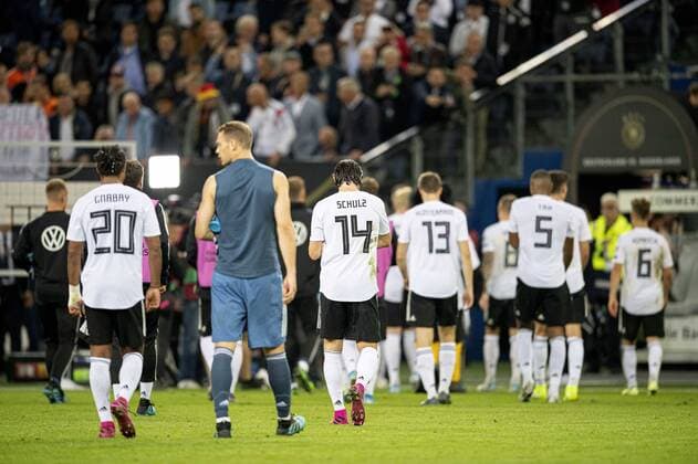 Feature, disappointed the German players leave the field, soccer internationals, European Championship qualification, Germany GER Netherlands NED , on 06 09 2019 in Hamburg Germany Â