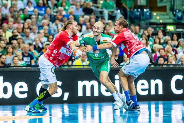 vlr Fabian Gutbrod 22 Bergischer HC 06 , Maximilian Janke 13 SC DHFK Leipzig , Max Darj 5 Bergischer HC 06 during the season 2019 2010 in the 1 Handball Bundesliga Men between SC DHfK Leipzig and Löwen Bergischer HC 06 in the Arena Leipzig on 26 September 2019 in Leipzig, Saxony, Germany