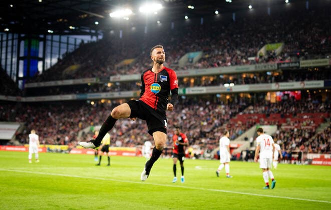 Cologne, 29 09 2019 Goal celebration Vedad Ibisevic Hertha jumps into the air 1 FC Köln Hertha BSC Berlin DFL regulations prohibit any use of photographs as image sequences and or quasi video