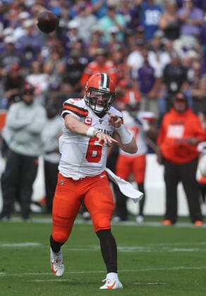 NFL, American Football Herren, USA 2019: Browns vs Ravens SEP 29, Cleveland Browns QB Baker Mayfield (6) in action during a game against the Baltimore Ravens at M&T Bank Stadium in Baltimore, Maryland on September 29, 2019. Photo Mike Buscher Cal Media Sipa USA(Credit Image: © Mike Buscher Cal Sport Media Sipa USA CSM Sipa USA) NO ARCHIVING, EDITORIAL USE ONLY, NO USE IN BOOKS WITHOUT CONSENT Baltimore MD United States Copyright: xCalxSportxMediax 20190930001423197590