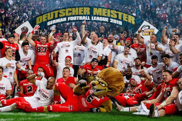 12 10 2019, xmkx, American Football German Bowl XLI GFL Final, New Yorker Lions Braunschweig Schwaebisch Hall Unicorns v l German Champion 2019 New Yorker Lions Braunschweig Frankfurt am Main Hessen Germany DE