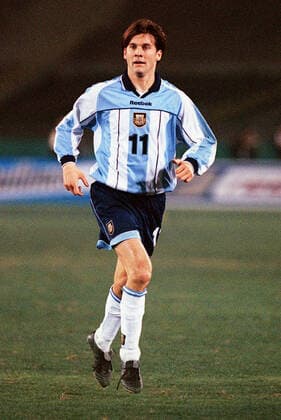 Santiago Solari Argentina Argentina V Mexico Mexico V Argentina, Los Angeles, Usa 20 December 2000  Copyright: AllstarxPicturexLibrary 12183419 editorial use only