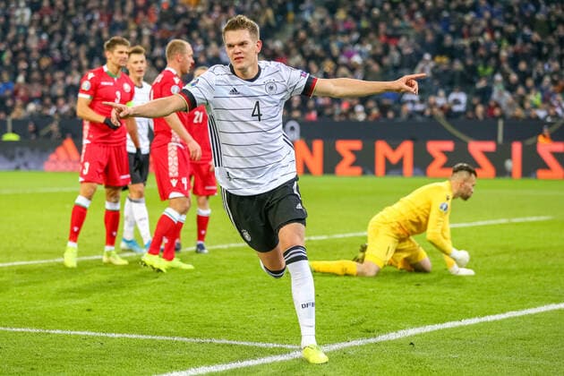 Football European Championship qualification Germany Belarus on 16 11 2019 at Borussia Park in Mönchengladbach Goal celebration to 1 0 by Matthias Ginter Germany DFB regulations prohibit any use of photographs as image sequences and or quasi video xSBx