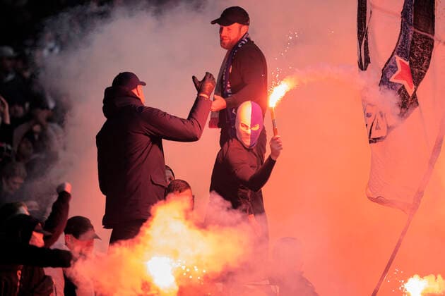 FCK fans with Roman candles during the Super League match in the Park between FC Copenhagen and Broendby IF, Sunday December 1, 2019, Copenhagen Denmark,  Copyright: fotograf@clausbech.dk ClausxBechx COP101 spdk20191201-164740-L