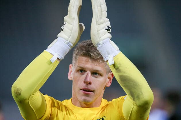 Chemnitz, 30 11 2019, Stadion An der Gellertstraße, Soccer, Men, 3 League, 17 Matchday , Chemnitzer FC KFC Uerdingen 05 1 1 0 0 , Im Bild Goalkeeper Jakub Jakubov 1, Chemnitz ,