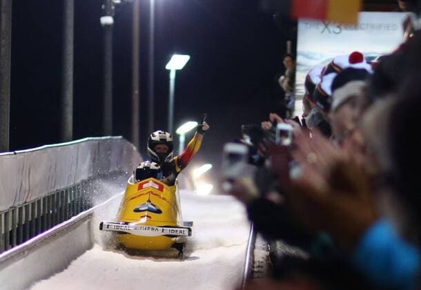 BMW IBSF Worldcup, 2-man Bob Meanner, 25 01 2020, Koenigssee BMW IBSF Worldcup Bob and Skeleton, 2-man Bob Meanner, 25 01 2020, Koenigssee picture Cheering at the finish line with FRIEDRICH Francesco, MARGIS Thorsten 4,GER Copyright: xBEAUTIFULxSPORTS NilsxKoepkex