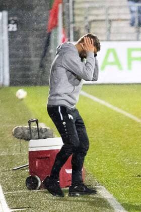 Michael Schiele FC Würzburger Kickers Head Coach SG Sonnenhof Großasbach vs FC Wuerzburger Kickers, Football, 3 League, 22 Matchday, Season 2019 2020, 03 02 2020 DFL DFB REGULATIONS PROHIBIT ANY USE OF PHOTOGRAPHS AS IMAGE SEQUENCES AND OR QUASI VIDEO, SG Sonnenhof Großasbach vs FC Würzburger Kickers, Football, 3 League, 22 Matchday, Season 2019 2020, 03 02 2020 Großaspach Copyright: xEibner-Pressefoto RogerxBuerkex EP_EER