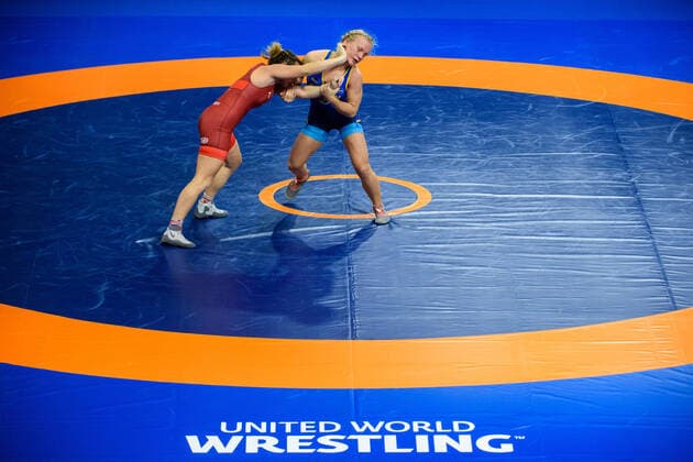 200214 Johanna Lindborg of Sweden blue and Arianna Carieri of Italy red compete in the Womens 57kg repechage during day 5 of the European Wrestling Championships on February 14, 2020 in Rome Photo Petter Arvidson BILDBYRAN code PA 92449 bbeng Wrestling European Championships wrestling and wrestling and wrestling breaks dam sweden italy,  Copyright: PETTERxARVIDSON BB200214PA013