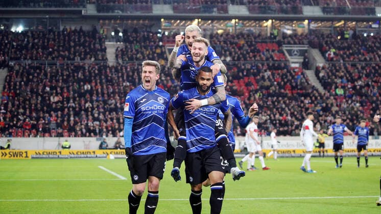 VfB Stuttgart DSC Arminia Bielefeld Germany, Stuttgart, 09 03 2020, Football, 2 Bundesliga, Season 2019 2020, VfB Stuttgart DSC Arminia Bielefeld Cebio Sekou DSC Arminia Bielefeld Jubel Tor 1 1 Sekou, DFL DFB REGULATIONS PROHIBIT ANY USE OF PHOTOGRAPHS AS IMAGE SEQUENCES AND OR QUASI VIDEO