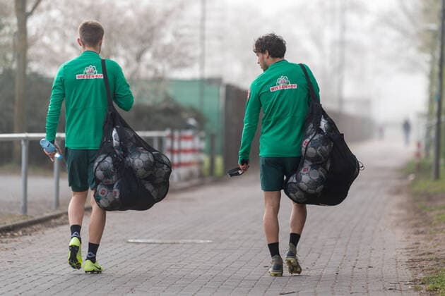 GER, 1 FBL, Werder Bremen 1 DAY after Corona without training 07 04 2020, wohninvest WESERSTADION,, Bremen, GER, 1 FBL, Werder Bremen 1 DAY after Corona without training, in the picture Johannes Eggestein Werder Bremen 24 Simon Straudi Werder Bremen 26 nordphotoxKokenge nph00001