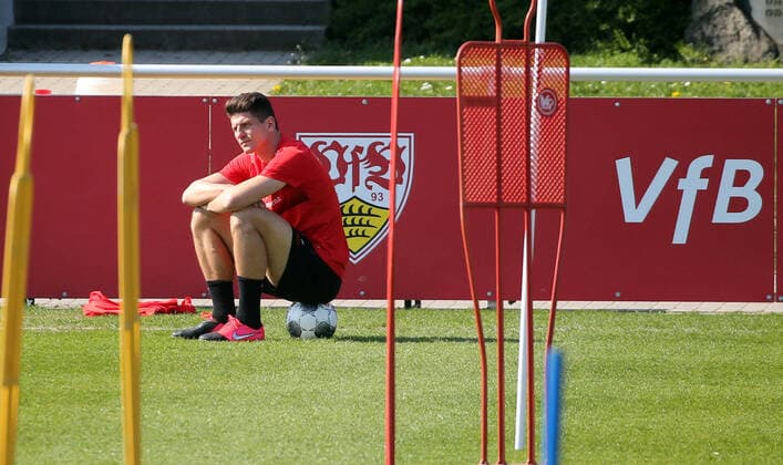 VfB Stuttgart Training Germany, Stuttgart, 08 04 2020, football, 2 Bundesliga, season 2019 2020, VfB Stuttgart Training Mario Gomez