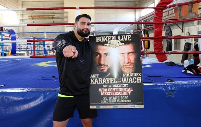 15 4 2020 Magdeburg SES Gym Bruno Taut Ring Agit Kabayel with battle poster Mariusz Wach