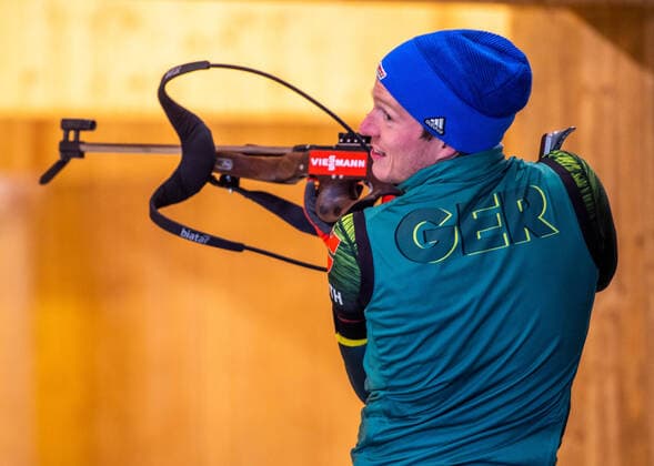 04 05 2020 Oberhof Shooting Hall Training start into the pre-Olympic season for the biathletes National Coach Mark Kirchner and Junior Discipline Coach Marko Danz completed with five athletes each a first basic shooting training in the shooting hall with subsequent strength training In picture Lucas Fratzscher GER Action