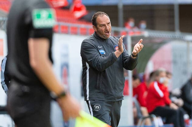 1 FC Heidenheim vs FC Erzgebirge Aue, football, men, 2 Bundesliga, 29 matchday, season 19 20, GER, 31 05 2020 Frank Schmidt, coach 1 FC Heidenheim 1 FC Heidenheim vs FC Erzgebirge Aue, football, men, 2 Bundesliga, 29 matchday, season 19 20, GER, 31 05 2020, DFL REGULATIONS PROHIBIT ANY USE OF PHOTOGRAPHS AS IMAGE SEQUENCES AND OR QUASI VIDEO, For journalistic use only Photo EIBNER Press Photo Wolfgang Frank POOL Heidenheim Voith Arena Baden Wuerttemberg Germany Poolfoto Wolfgang Frank Eibner-Pressefoto ,EDITORIAL USE ONLY