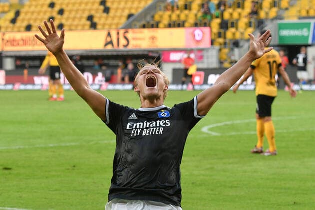 Joel Pohjanpalo Hamburger SV celebrates his goal to 1 0, SG Dynamo Dresden vs. Hamburger SV, Football, 2 Bundesliga, 12 06 2020 DFL REGULATIONS PROHIBIT ANY USE OF PHOTOGRAPHS AS IMAGE SEQUENCES AND OR QUASI VIDEO SG Dynamo Dresden vs. Hamburger SV, Football, 2 Bundesliga, 12 06 2020 Dresden Copyright: xBertxHarzer xEibner-Pressefotox