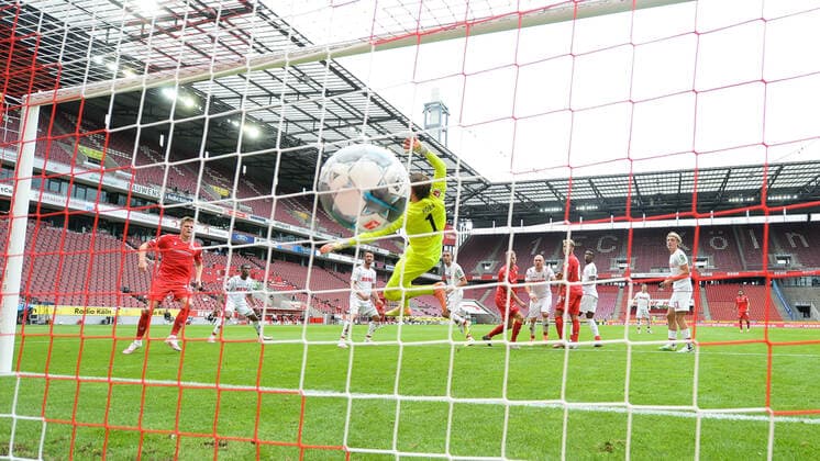 1 FC Koeln 1 FC Union Berlin, 13 06 2020 Marvin Friedrich Berlin, m scores per head against goalkeeper Timo Horn 1 FC Koeln Sport Fussball 1 Bundesliga season 19 20 31 Matchday 1 FC Koeln 1 FC Union Berlin, 13 06 2020 Photo Matthias Koch POOL DFL REGULATIONS PROHIBIT ANY USE OF PHOTOGRAPHS AS IMAGE SEQUENCES AND OR QUASI VIDEO EDITORIAL USE ONLY NATIONAL AND INTERNATIONAL NEWS AGENCIES OUT Koeln NRW Germany Poolfoto Matthias Koch POOL ,EDITORIAL USE ONLY