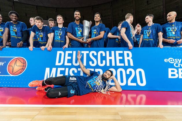 28 06 2020 Basketball easyCredit Final Tournament Basketball München 28 06 2020 Season 2019 2020 easyCredit BBL Final Tournament 2020 Final Game 2 MHP GIANTS Ludwigsburg ALBA Berlin Peyton Siva Alba Berlin, No 03 only editorial use commercial use only after consultation with the photographer München Audi Dome Deutschland