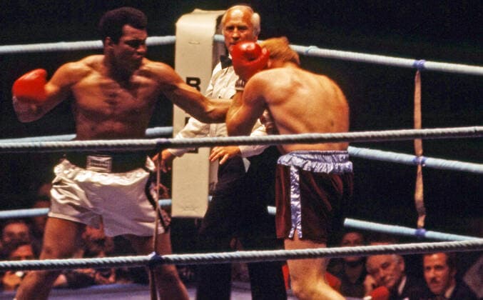 24 05 76 boxing Cassius Clay Muhammad Ali Richard Dunn Germany, Munich, 24 05 1976, boxing, World Championship heavyweight fight Cassius Clay aka Muhammad Ali USA vs Richard Dunn GBR v l Richard Dunn, Muhammad Ali