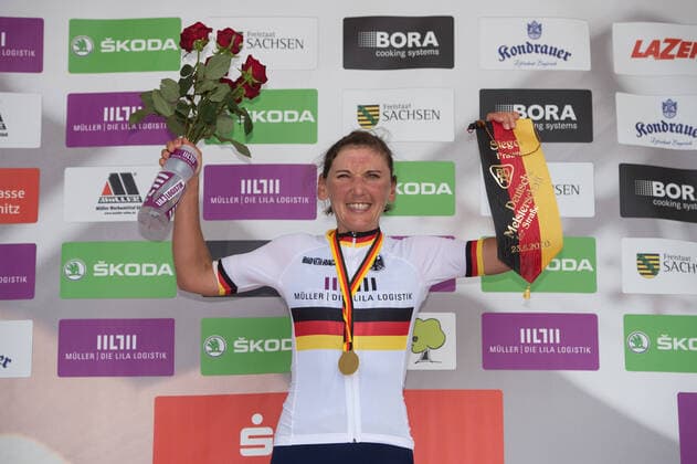 Lisa Brennauer GER CERATIZIT WNT Pro Cycling Team wins again at the Sachsenring the title at the German Cycling Championships Women Podium Award Ceremony Celebration Ceremony Joy Luck Emotion Emotions Mimic Mimic Gesture Gestic Landscape Landscape horizontal Event Event Event German Championships Road Racing Elite Women Sachsenring to nach Sachsenring 98 0 km 28 laps a 3 5 km Location Location Sachsenring Race Track Region Saxony Country Germany Date Date 23 08 2020 Stiehl Photography