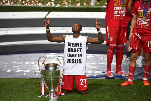 Football Champions League Final Paris St Germain Bayern Munich Award Ceremony, David ALABA M with Cup Football Champions League, Final, Paris St Germain PSG FC Bayern Munich M , on 23 08 2020 at the Estadio da Luz in Lisbon Portugal PHOTO Frank Hoermann SVEN SIMON Pool NO use of any use photographs as image sequences and or quasi video Editorial Use ONLY National and International News Agencies OUT Lisbon Estadio da Luz Portugal Poolfoto SVEN SIMON Frank Hoermann Pool ,EDITORIAL USE ONLY