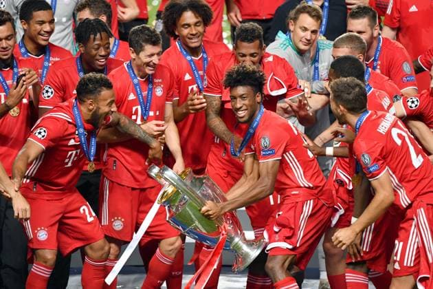 Soccer Champions League Final Paris St Germain Bayern Muenchen 0 1 Kingsley COMAN Bayern Muenchen with Cup,Trophy,Trophy,Trophy,Teamfoto,Team,Teamfoto Soccer Champions League, Final, Paris St Germain PSG FC Bayern Muenchen M 0 1 on 23 08 2020 at Estadio da Luz in Lisbon Portugal PHOTO Frank Hoermann SVEN SIMON Pool NO use of any use photographs as image sequences and or quasi video Editorial Use ONLY National and International News Agencies OUT Lisbon Estadio da Luz Portugal Poolfoto SVEN SIMON Frank Hoermann Pool ,EDITORIAL USE ONLY
