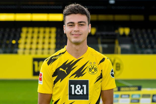 Borussia Dortmund 2020 Giovanni Reyna Borussia Dortmund 1 BL, portrait date 2020 2021 photo Alexandre Simoes BVB via TEAM2sportphoto Dortmund Nordrhein Westfalen Germany Poolfoto TEAM2sportphoto ,EDITORIAL USE ONLY