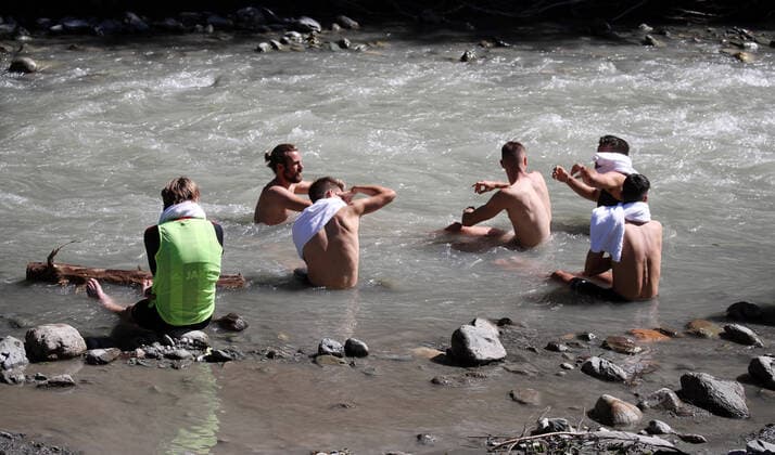 26 08 20 VfB Stuttgart Training Camp Kitzbühel Austria, Kitzbühel, 26 08 2020, Football, Bundesliga, Season 2020 2021, VfB Stuttgart Training Camp Kitzbühel Players in Eisbach