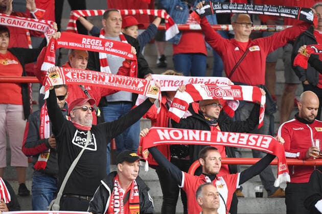 Football, men, season 2020 2021, test match with spectators, 1 FC Union Berlin 1 FC Nürnberg, fans of Union on the back straight, 05 09 2020, Copyright: xMatthiasxKochx