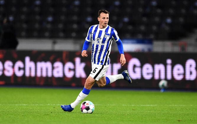 Vladimir Darida Hertha Hertha BSC , am Ball Hertha BSC Berlin Eintracht Frankfurt 1 Bundesliga 2020 2021, 1 BL, 1 Bundesliga, DFL, Fußball, Fussball, soccer, men, men, men, Germany, Germany Berlin, 25 9 2020, Olympiastadion DFL REGULATIONS PROHIBIT ANY USE OF PHOTOGRAPHS AS IMAGE SEQUENCES AND OR QUASI VIDEO
