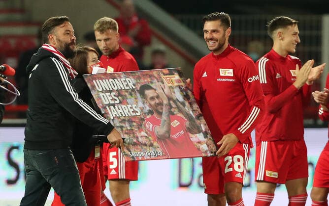 Christopher Trimmel Unioner of the Year Sports Football DFL Bundesliga Men Season 2020 2021 02 10 2020 1 FC Union Berlin FCU vs FSV Mainz 05 limited number of spectators due to Corona DFL regulations prohibit any use of photographs as image sequences and or quasi video