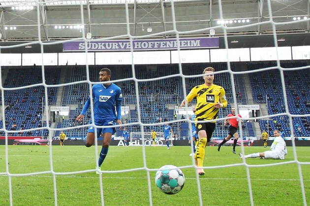 17 10 2020, xtvx, Fussball 1 Bundesliga, TSG 1899 Hoffenheim Borussia Dortmund emspor, v l Goal scored, Goal to 0 1 Marco Reus Borussia Dortmund DFL DFB REGULATIONS PROHIBIT ANY USE OF PHOTOGRAPHS as IMAGE SEQUENCES and or QUASI VIDEO Sinsheim